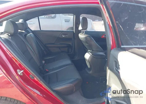 2017 Honda Accord Sport z USA, uszkodzony, nr VIN 1HGCR2F50HA093773